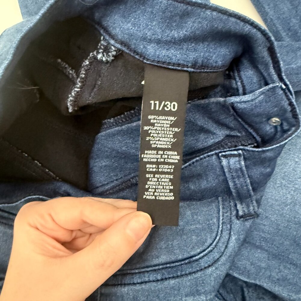 Fashion Nova Ultra-High-Waist Jegging Pants | Dark Wash | Size 11/30 - Picture 7 of 9
